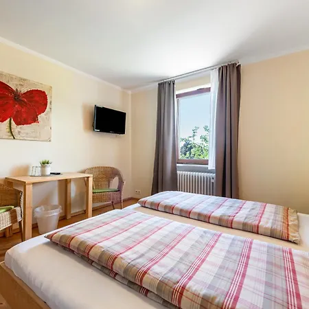 Gaestehaus Am Uferperle Gæstehus 3*